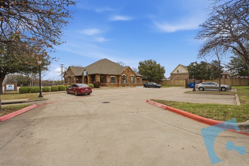 More Photos Of 7956 Davis Blvd, North Richland Hills Medical For Sale