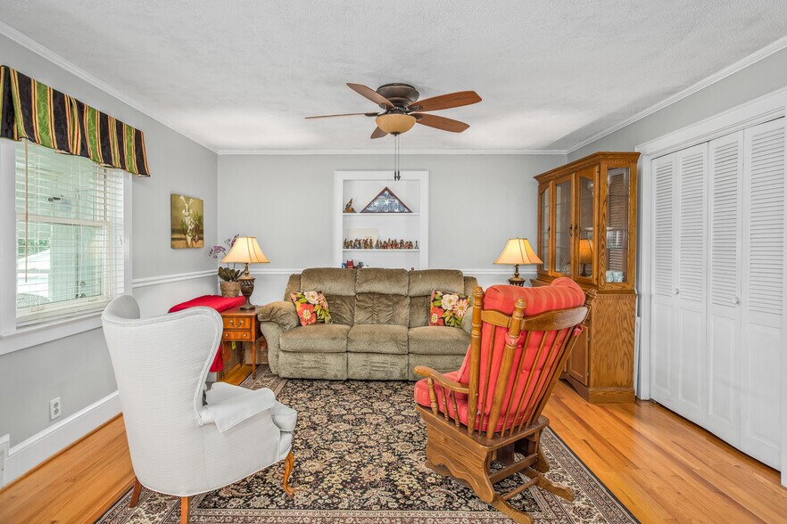 More Photos Of 1435 Thomas Rd, Lexington Land For Sale