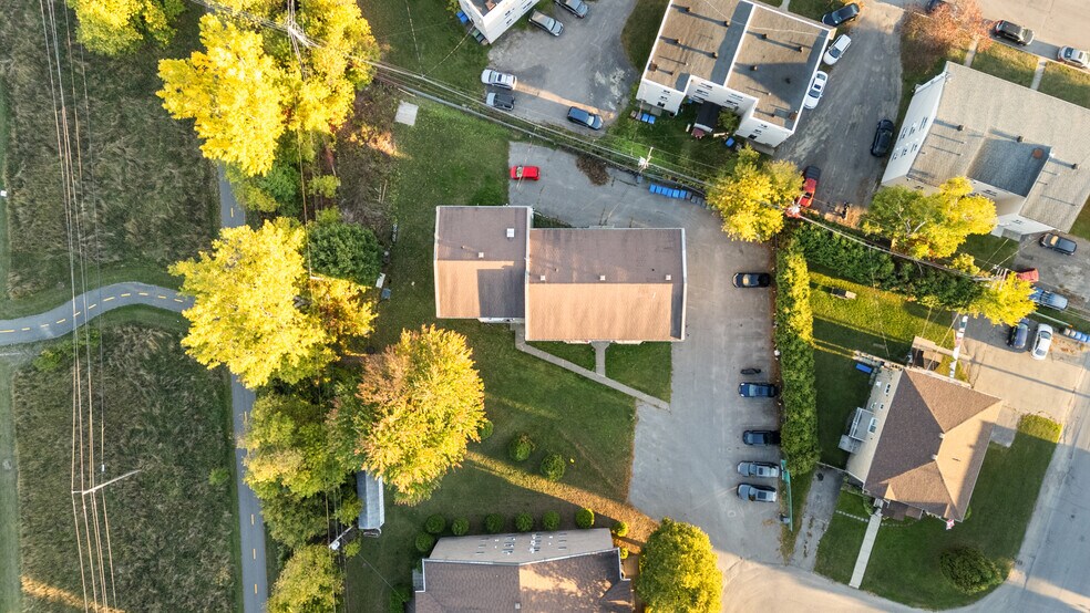 More Photos Of 2012-2014 Rue Fournier, Saint-Jérôme Apartments For Sale