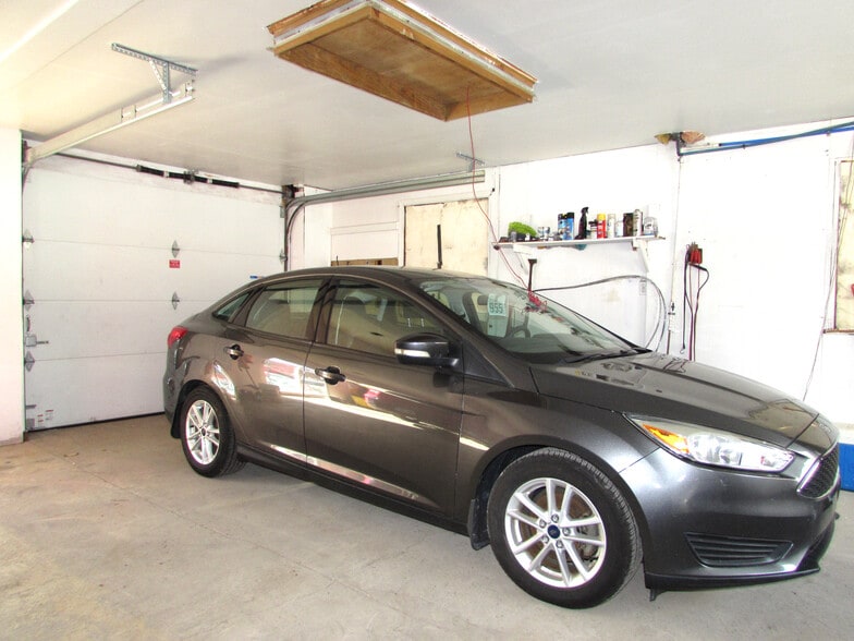 More Photos Of 174 Sandy Creek Rd, Verona Auto Repair For Sale