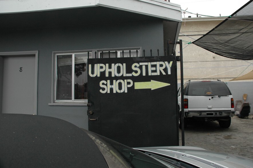 More Photos Of 4610-4612 Manhattan Beach Blvd, Lawndale Warehouse For Sale