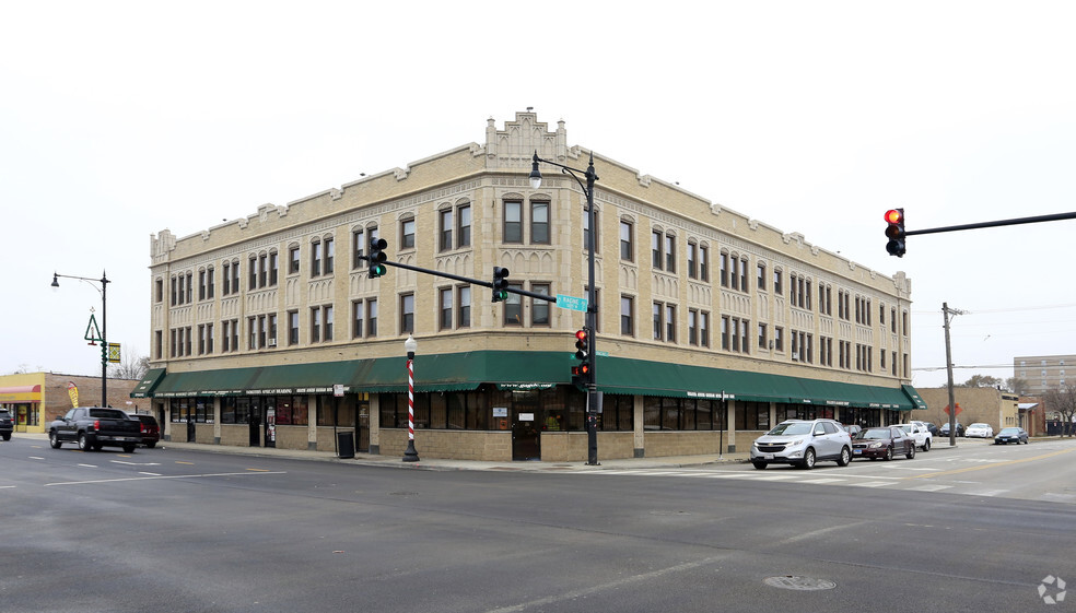 Primary Photo Of 7901 S Racine Ave, Chicago Apartments For Sale