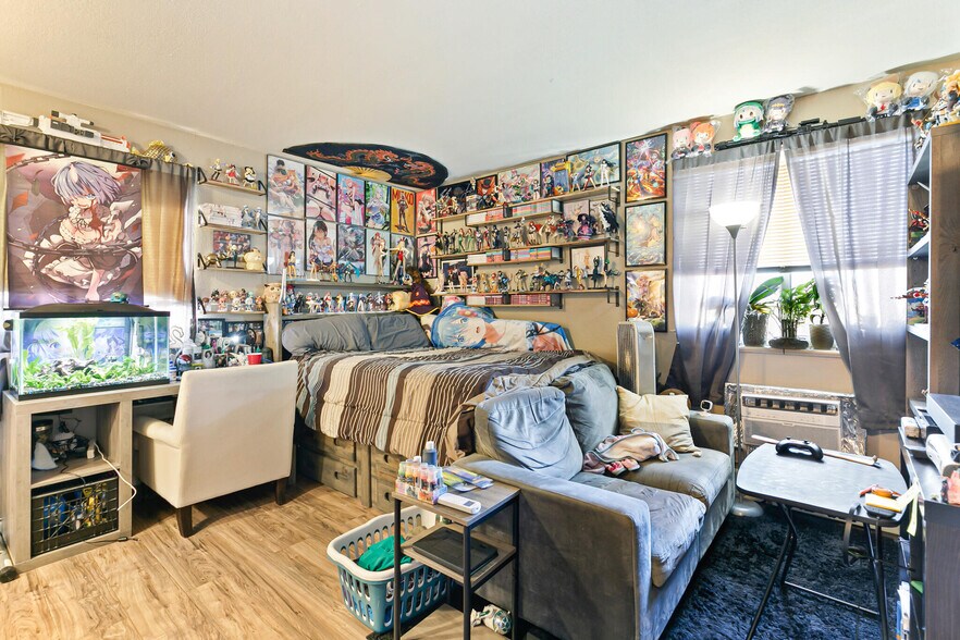 More Photos Of 6981 Ash St, Commerce City Apartments For Sale