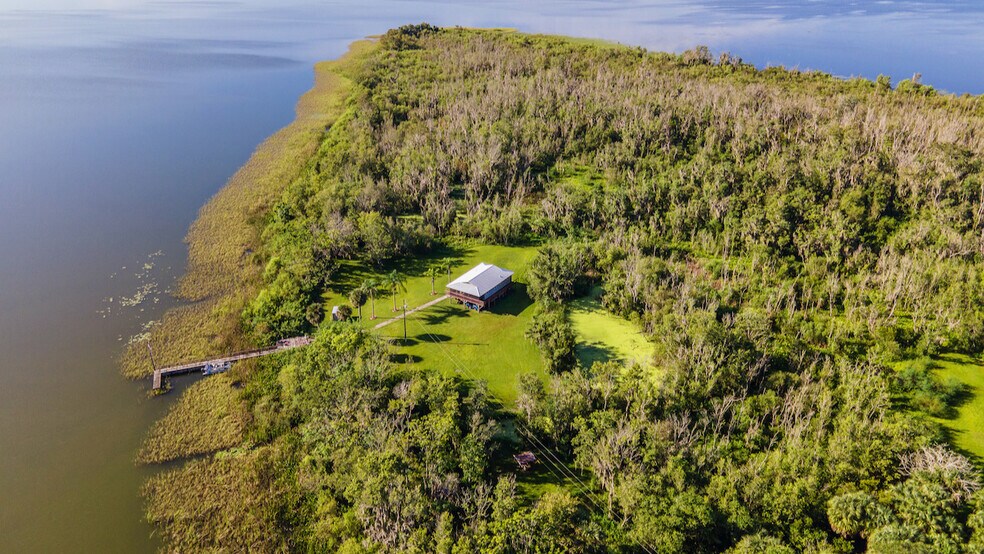 More Photos Of 6001 Bird Island Dr, Lady Lake Lodge Meeting Hall For Sale