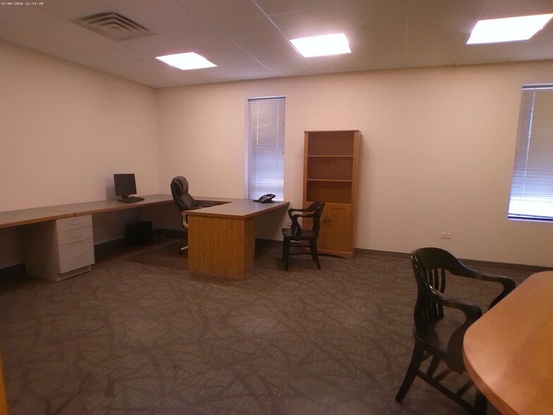 More Photos Of 480 Yuma St, Denver Office For Sale