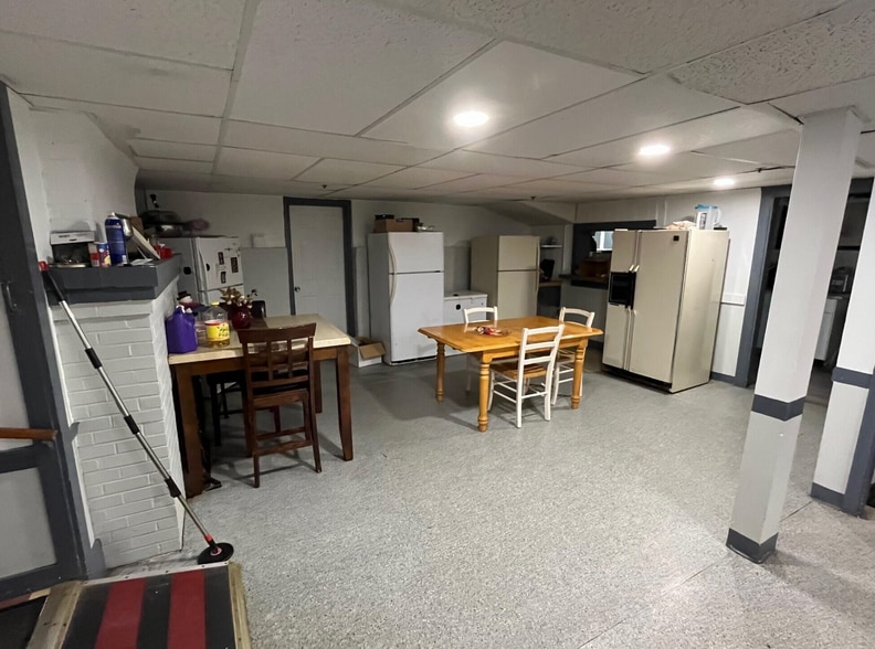 More Photos Of 9 Lewiston Rd, Gray Assisted Living For Sale