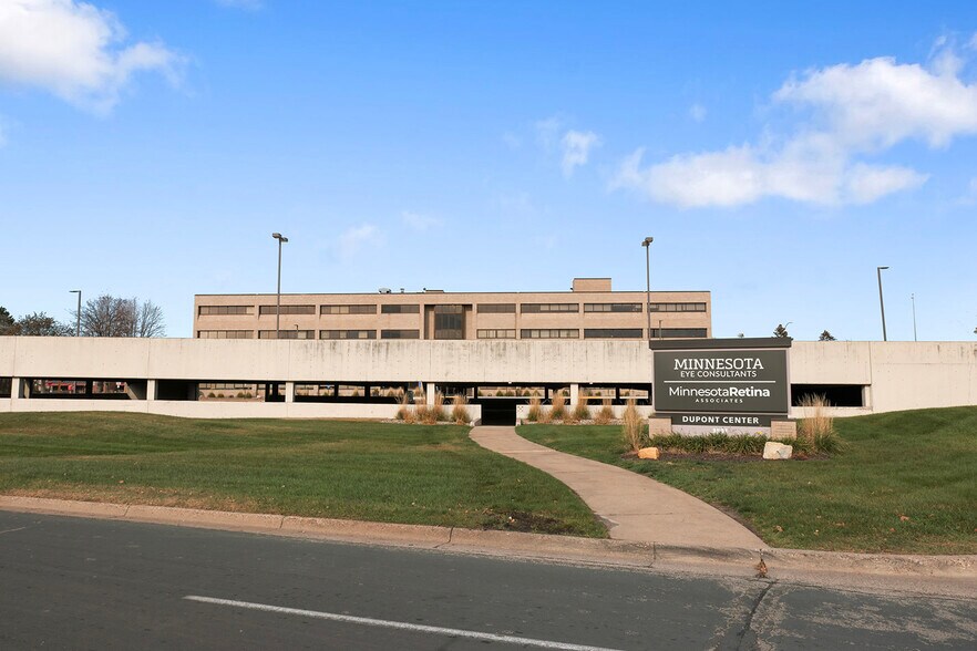 More Photos Of 9801 S Dupont Ave, Bloomington Office For Lease
