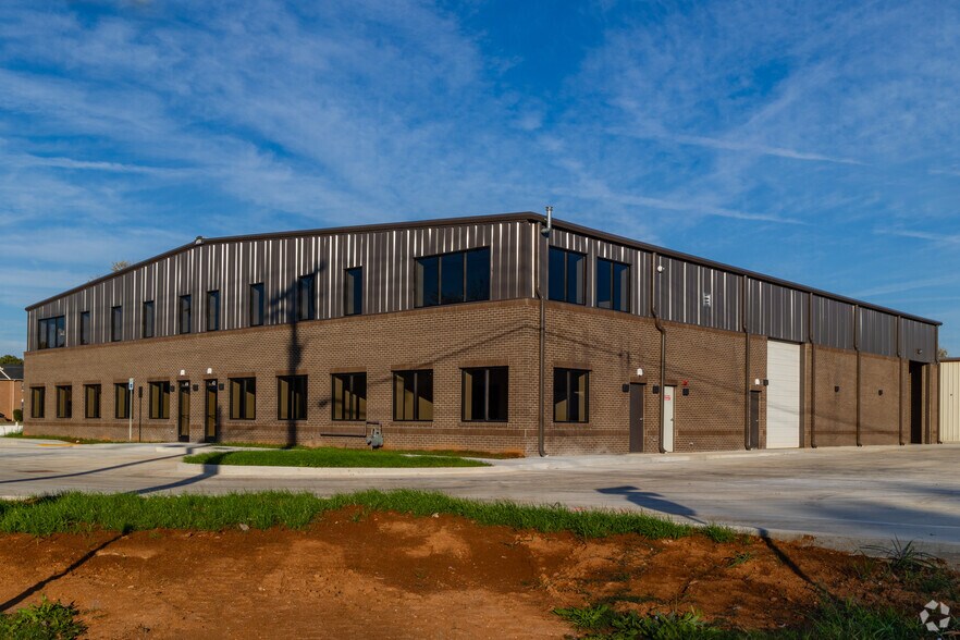 Primary Photo Of 410 Weakley Ln, Smyrna Warehouse For Sale