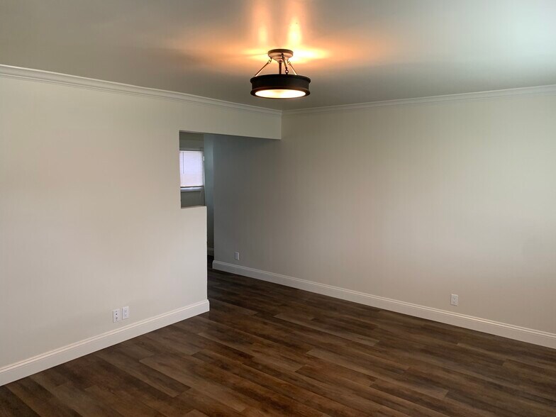 More Photos Of 110 Hilborn Ave, Vallejo Apartments For Sale