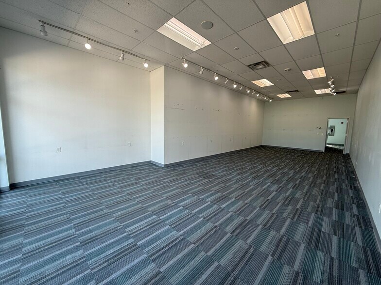More Photos Of 780 Community Dr, North Liberty General Retail For Lease