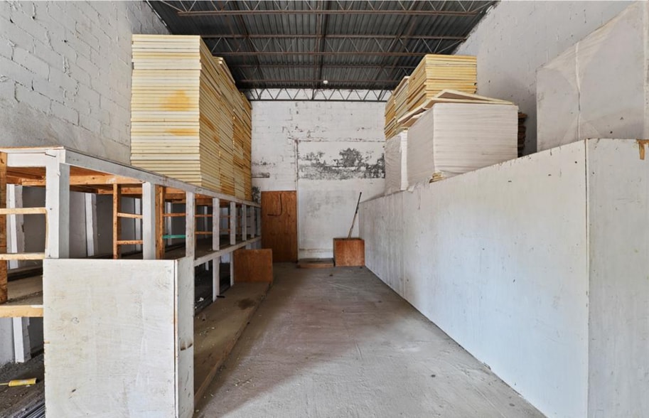 More Photos Of 10608 150th St, Jamaica Warehouse For Sale