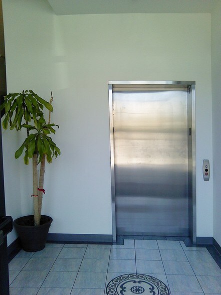 More Photos Of 318 N Garfield Ave, Monterey Park Medical For Lease