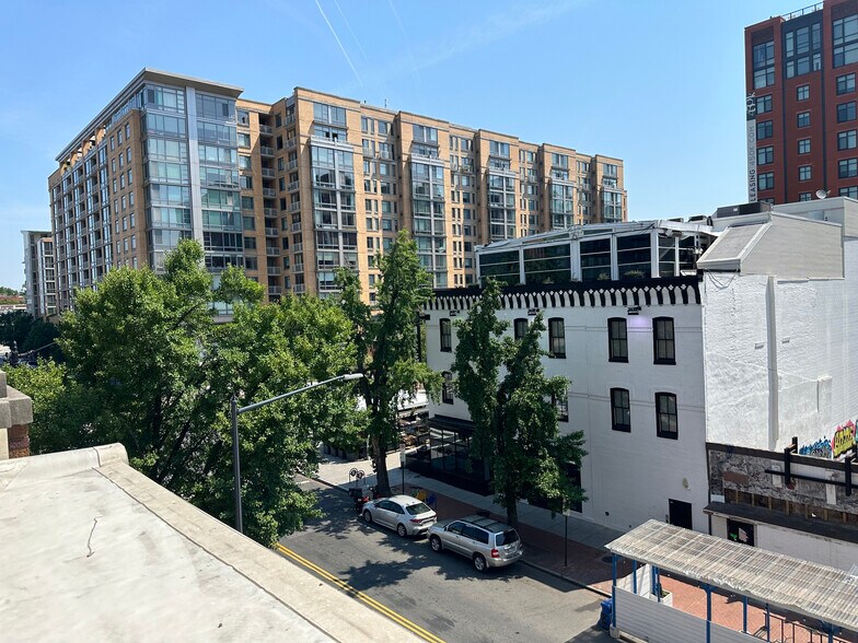 More Photos Of 924 5th St NW, Washington Office For Lease