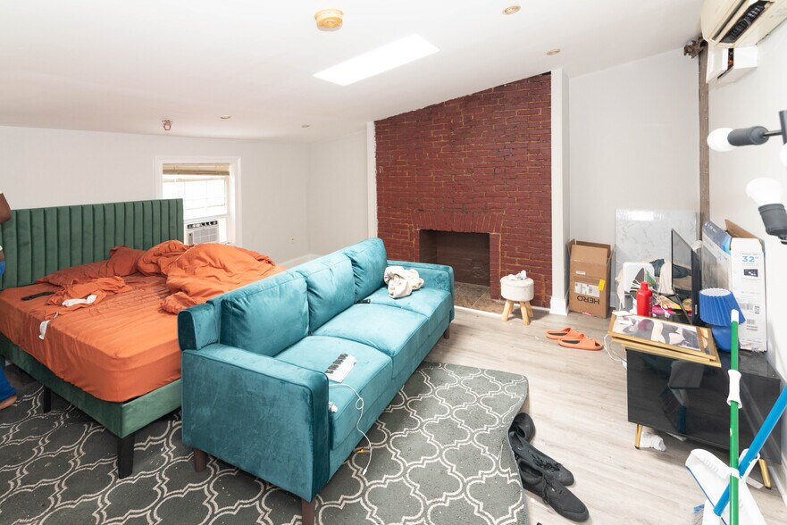 More Photos Of 312 N Paca St, Baltimore Apartments For Sale