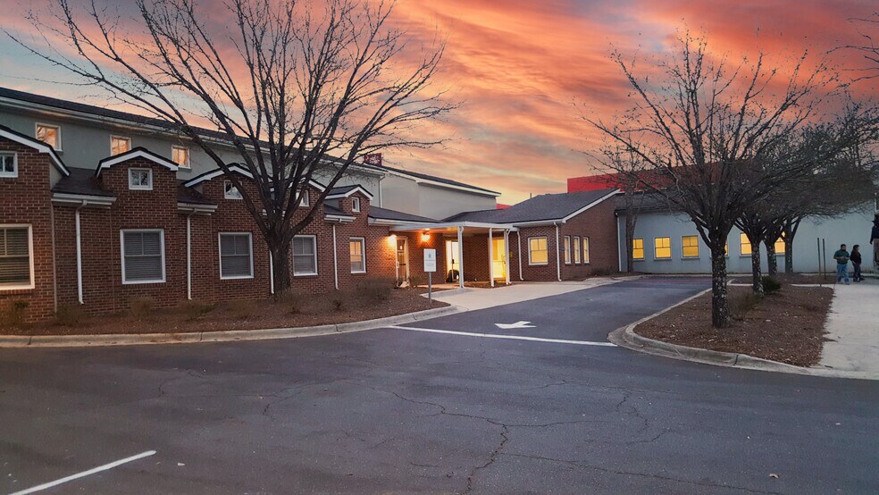 More Photos Of 1201-1203 Colonial Commons Ct, Lancaster Medical For Lease