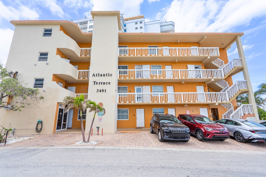 More Photos Of 3401 NE 10th St, Pompano Beach Hotel For Sale