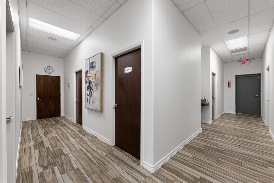 More Photos Of 1259 N Stuart Place Rd, Harlingen Office For Sale