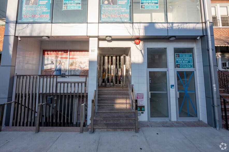 More Photos Of 867 53rd St, Brooklyn Medical For Lease