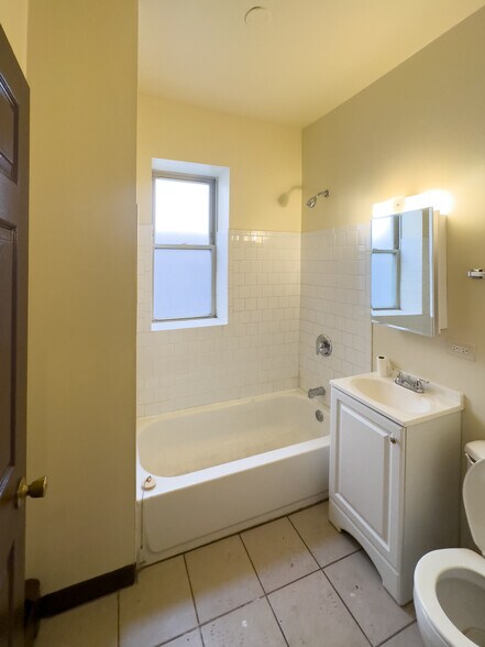 More Photos Of 5947-5959 S Indiana Ave, Chicago Apartments For Sale