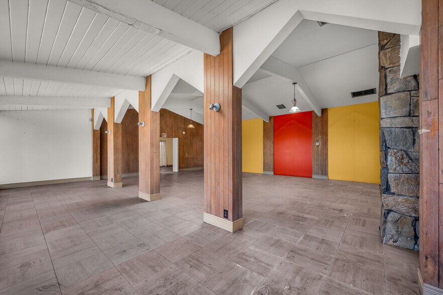 More Photos Of 4020 Slauson Ave, Maywood Storefront Retail Office For Lease