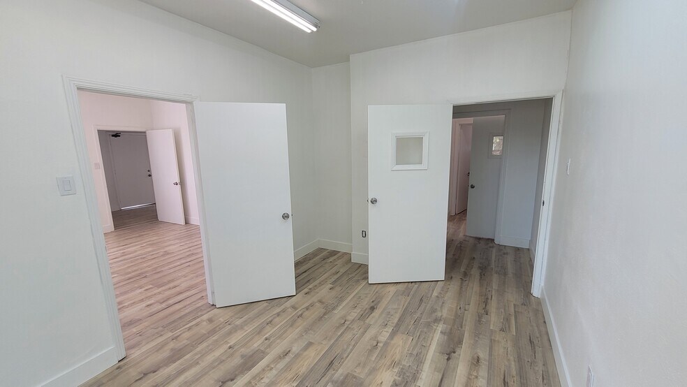 More Photos Of 3177 Guerneville Rd, Santa Rosa Office For Lease