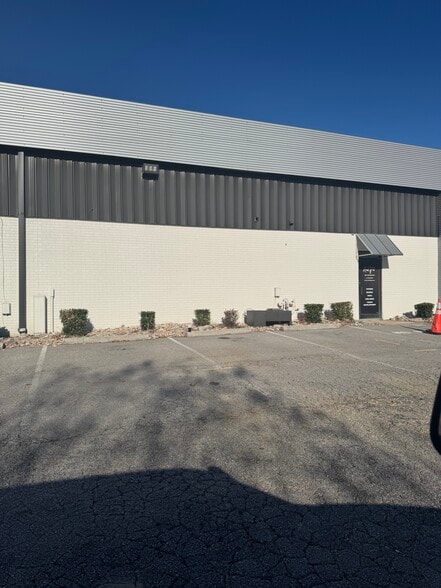 Primary Photo Of 8804 Gulf Ct, Raleigh Sports And Entertainment For Lease