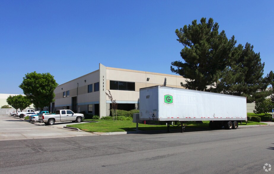 More Photos Of 11098 Venture Dr, Jurupa Valley Warehouse For Lease