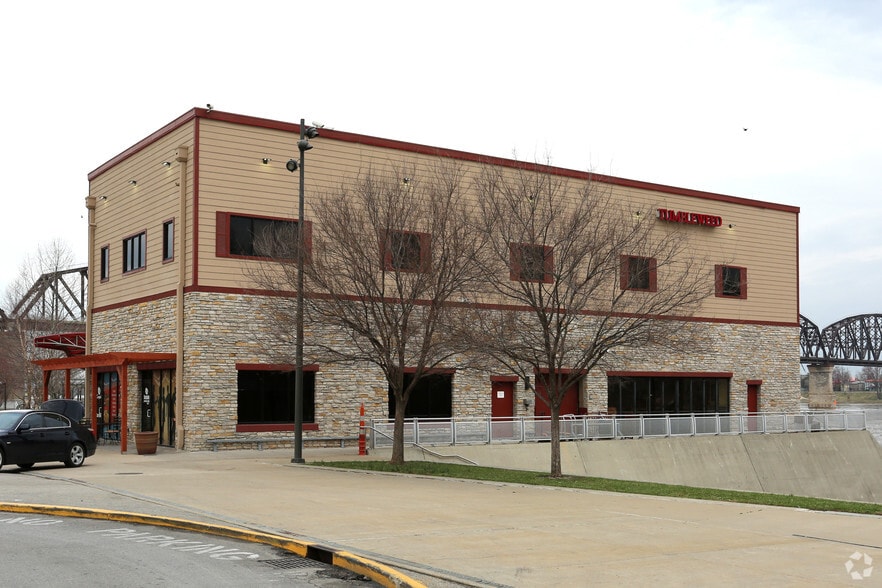 More Photos Of 1201 River Rd, Louisville Restaurant For Lease