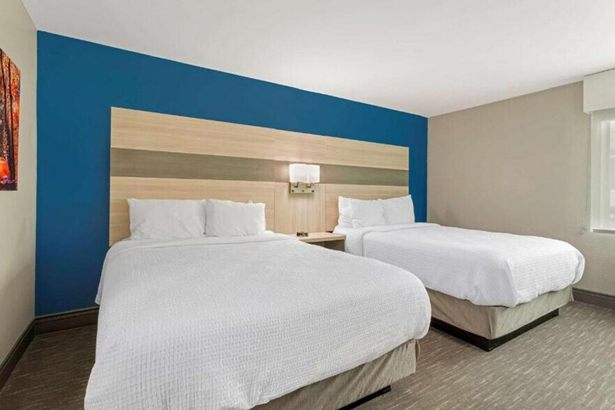 More Photos Of 107 Interstate Dr NW, Cleveland Hotel For Sale