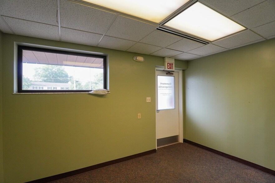 More Photos Of 9030 Montgomery Rd, Cincinnati Medical For Lease