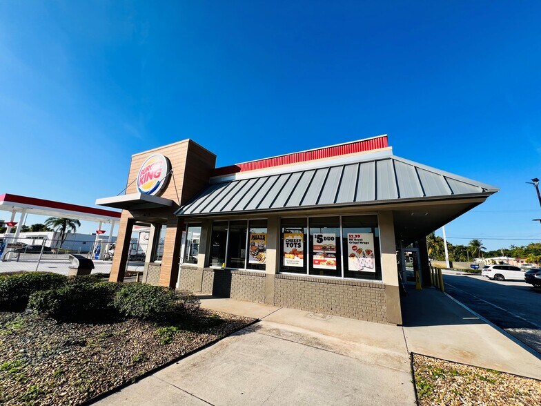 More Photos Of 18750 NW 2nd Ave, Miami Fast Food For Sale