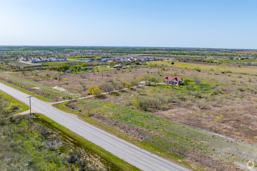 More Photos Of 2200 High Rd, Uhland Land For Sale