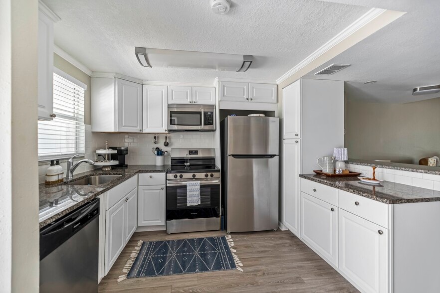 More Photos Of 701 1st St, Indian Rocks Beach Apartments For Sale