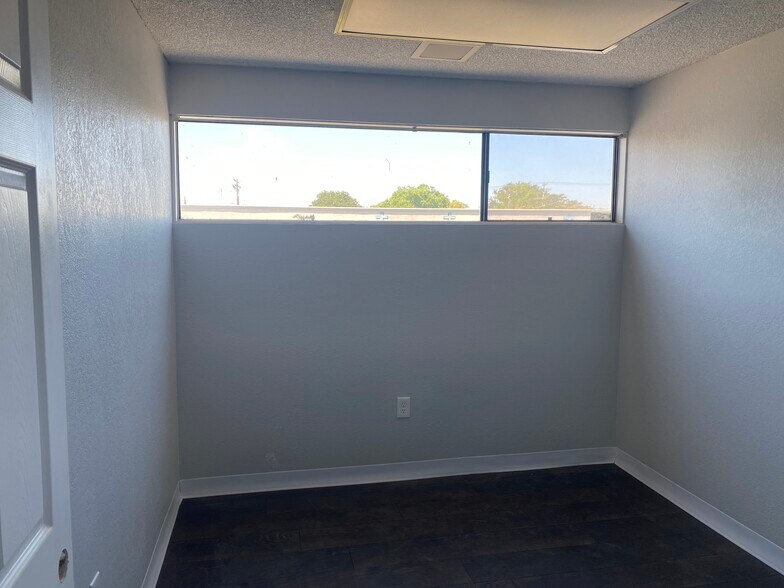 More Photos Of 1355 Florin Rd, Sacramento Medical For Lease