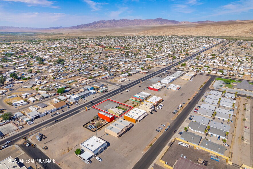 More Photos Of 877 Hancock Rd, Bullhead City Bar For Sale