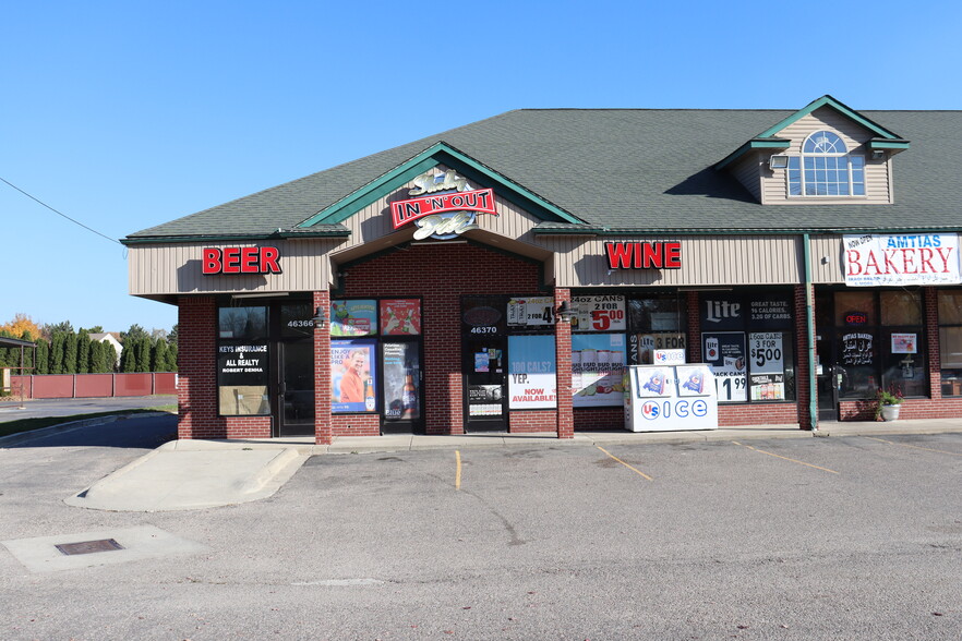 More Photos Of 46346-46370 Dequindre Rd, Shelby Township Storefront For Lease