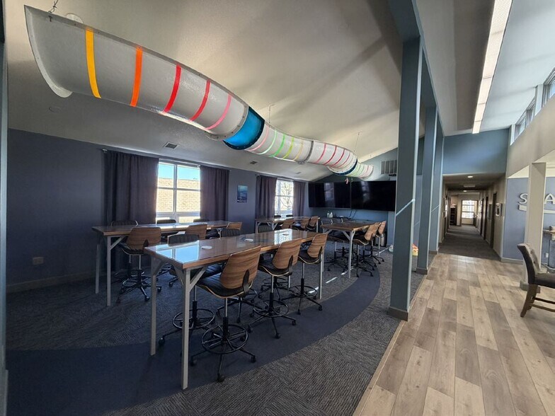 More Photos Of 401 N East St, Paola Office For Lease