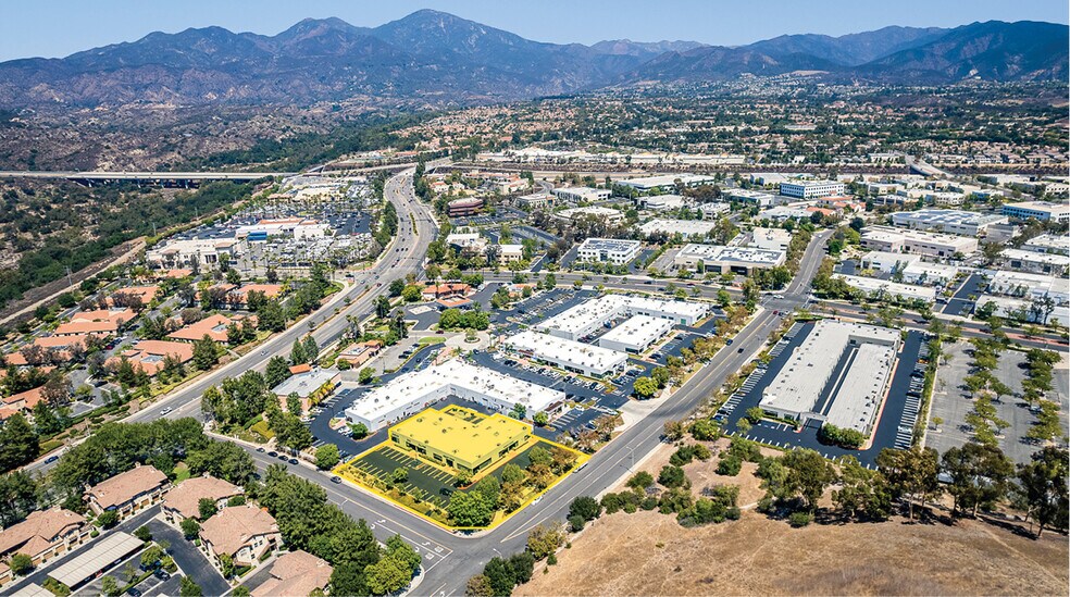 More Photos Of 29821-29941 Aventura, Rancho Santa Margarita Unknown For Lease