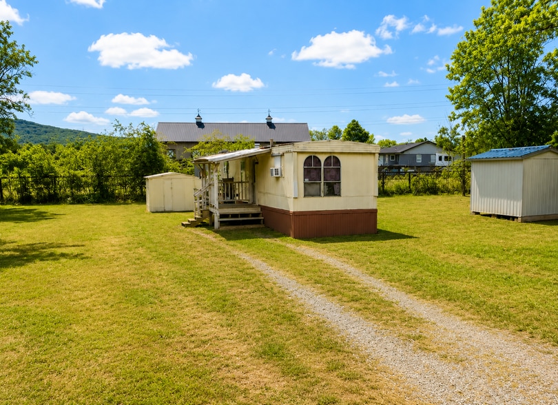 More Photos Of 101 Ike Rd, Owens Cross Roads Manufactured Housing Mobile Home Park For Sale
