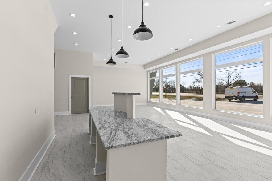 More Photos Of 5824 New Nashville Hwy, Murfreesboro Warehouse For Lease