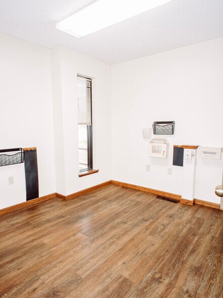 More Photos Of 603 N State St, Girard Medical For Sale