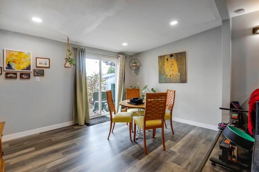 More Photos Of 2520 W 65th Pl, Denver Apartments For Sale