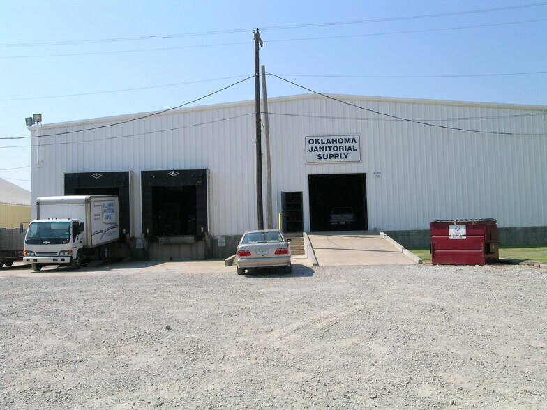 More Photos Of 301 N Rhode Island Ave, Oklahoma City Distribution For Lease