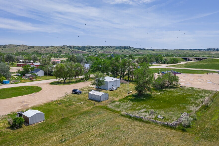 More Photos Of 47 C Ave, Wasta Land For Lease