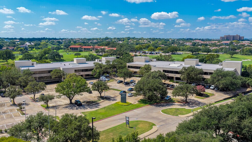 Primary Photo Of 100 Decker Ct, Irving Office For Lease