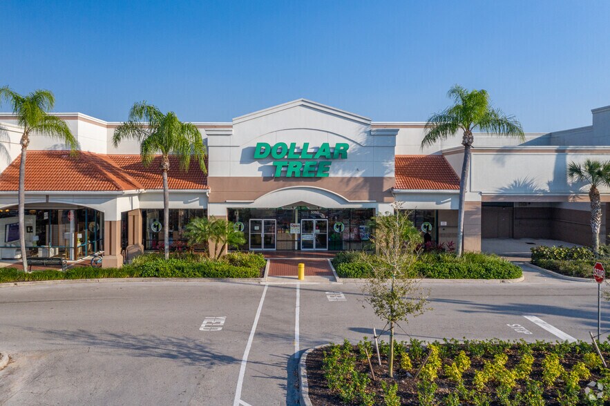 More Photos Of 5010-5066 Airport Pulling Rd N, Naples Storefront For Lease