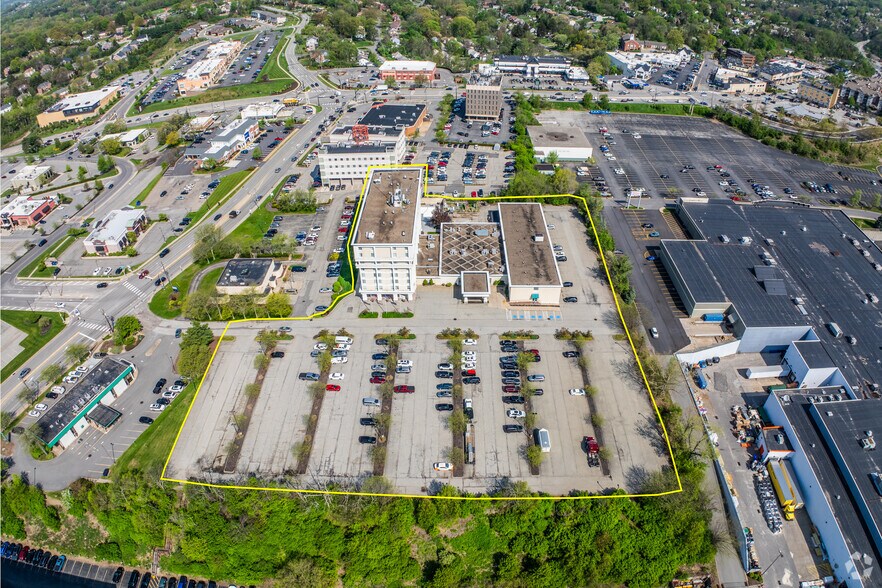 More Photos Of 164 Fort Couch Rd, Pittsburgh Hotel For Sale