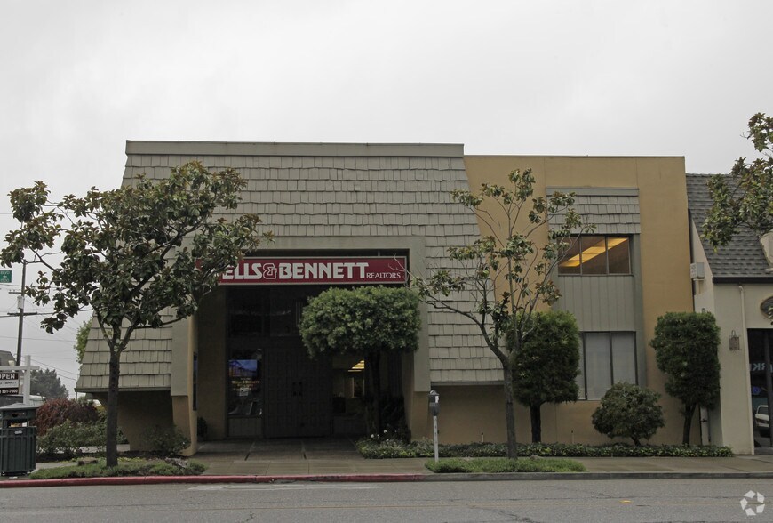More Photos Of 1451 Leimert Blvd, Oakland Office For Sale