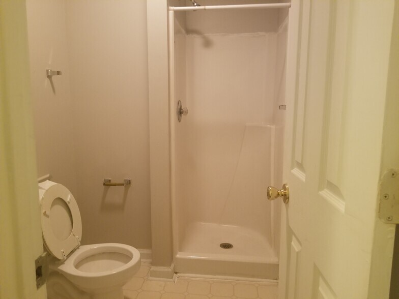 More Photos Of 8849 Chapel Hill Rd, Cary Apartments For Sale