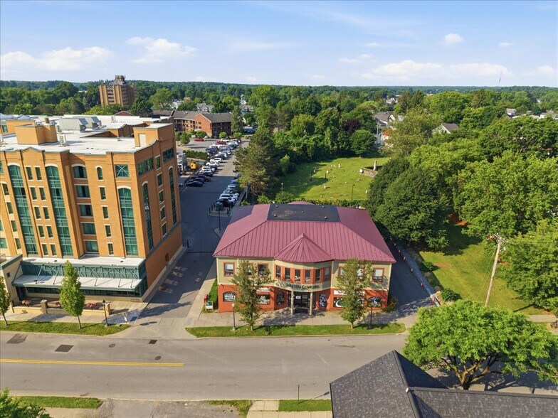 More Photos Of 92 Congress St, Saratoga Springs Medical For Sale
